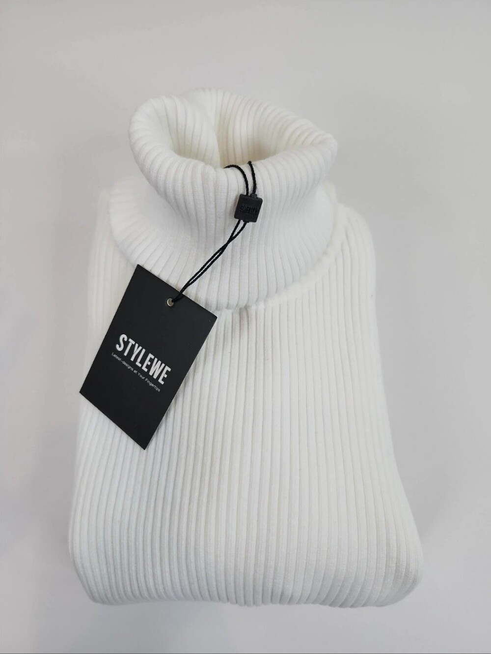 NWT White Ribbed Knit Turtleneck Bodycon Sweater Dress Long Sleeve M